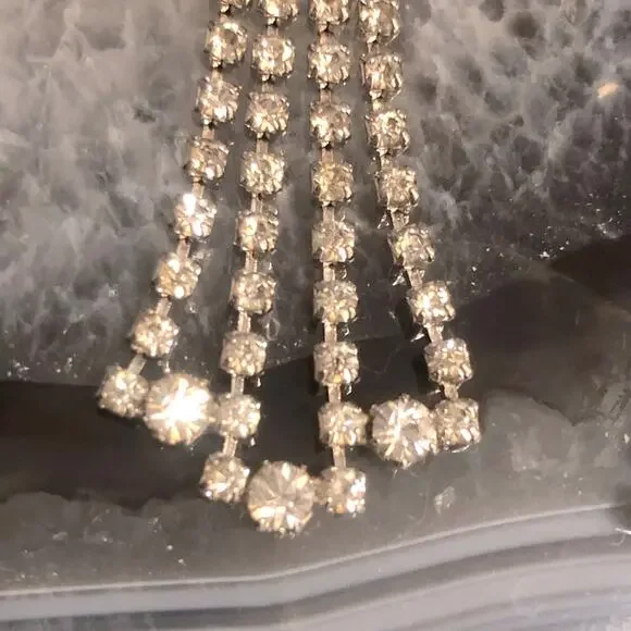 90's Vintage Rhinestone Dangle Drop Chandelier Earrings Silver Tone Post Style - Picture 5 of 16